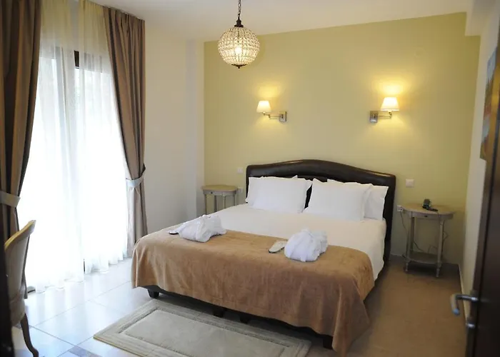 Agapi Luxury 4*