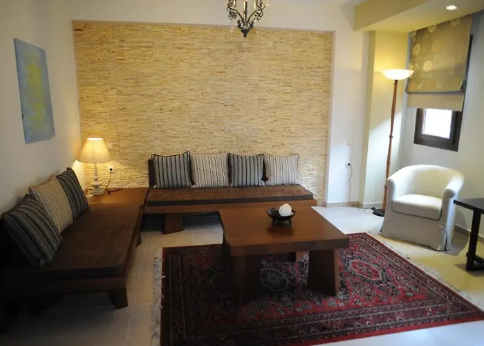 Agapi Luxury Káto Loutrákion