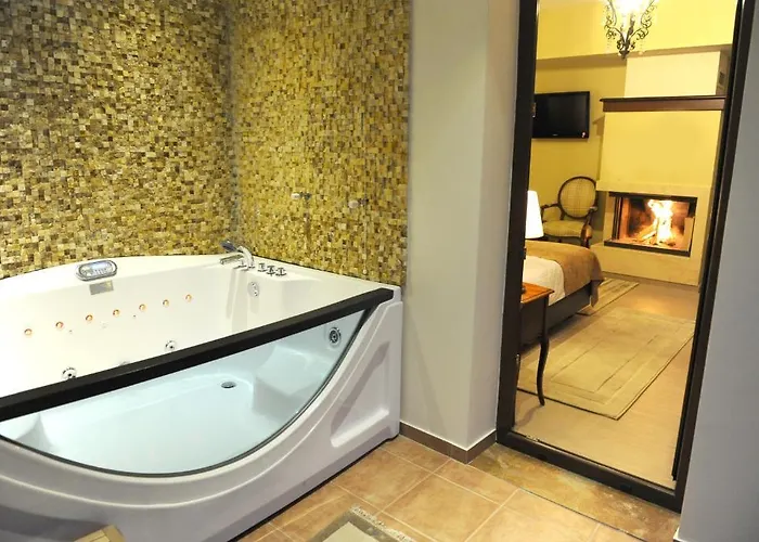 Agapi Luxury Káto Loutrákion